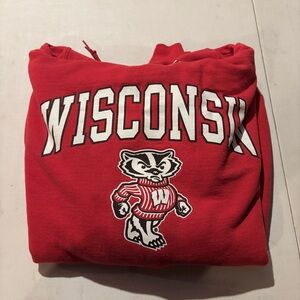 Large Red Champion Wisconsin Badgers hoodie